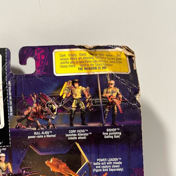 Aliens Bishop Android Space Marine Action Figure Gatling Gun Comic Book‎ - Picture 10 of 10